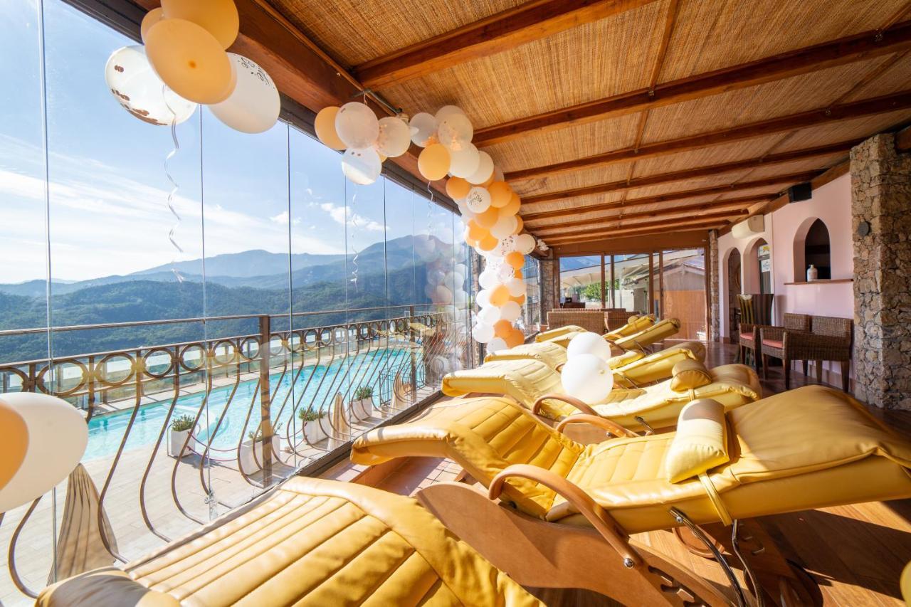 Residence Villa Il Casale - Appartamenti Wellness E Piscina Riscaldata Tovo San Giacomo Kültér fotó