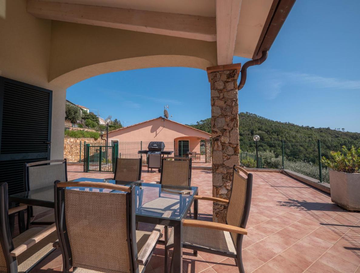 Residence Villa Il Casale - Appartamenti Wellness E Piscina Riscaldata Tovo San Giacomo Kültér fotó