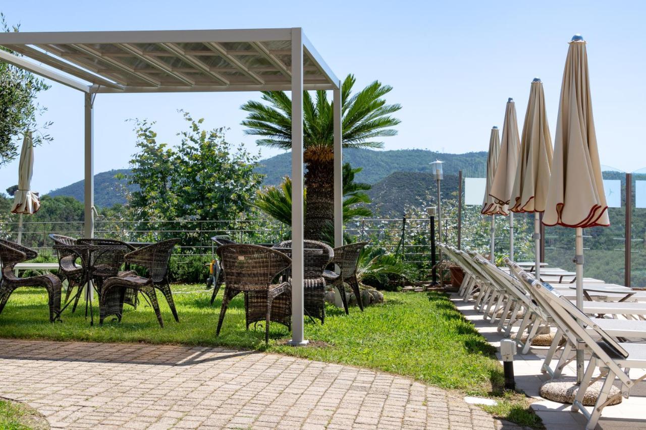 Residence Villa Il Casale - Appartamenti Wellness E Piscina Riscaldata Tovo San Giacomo Kültér fotó