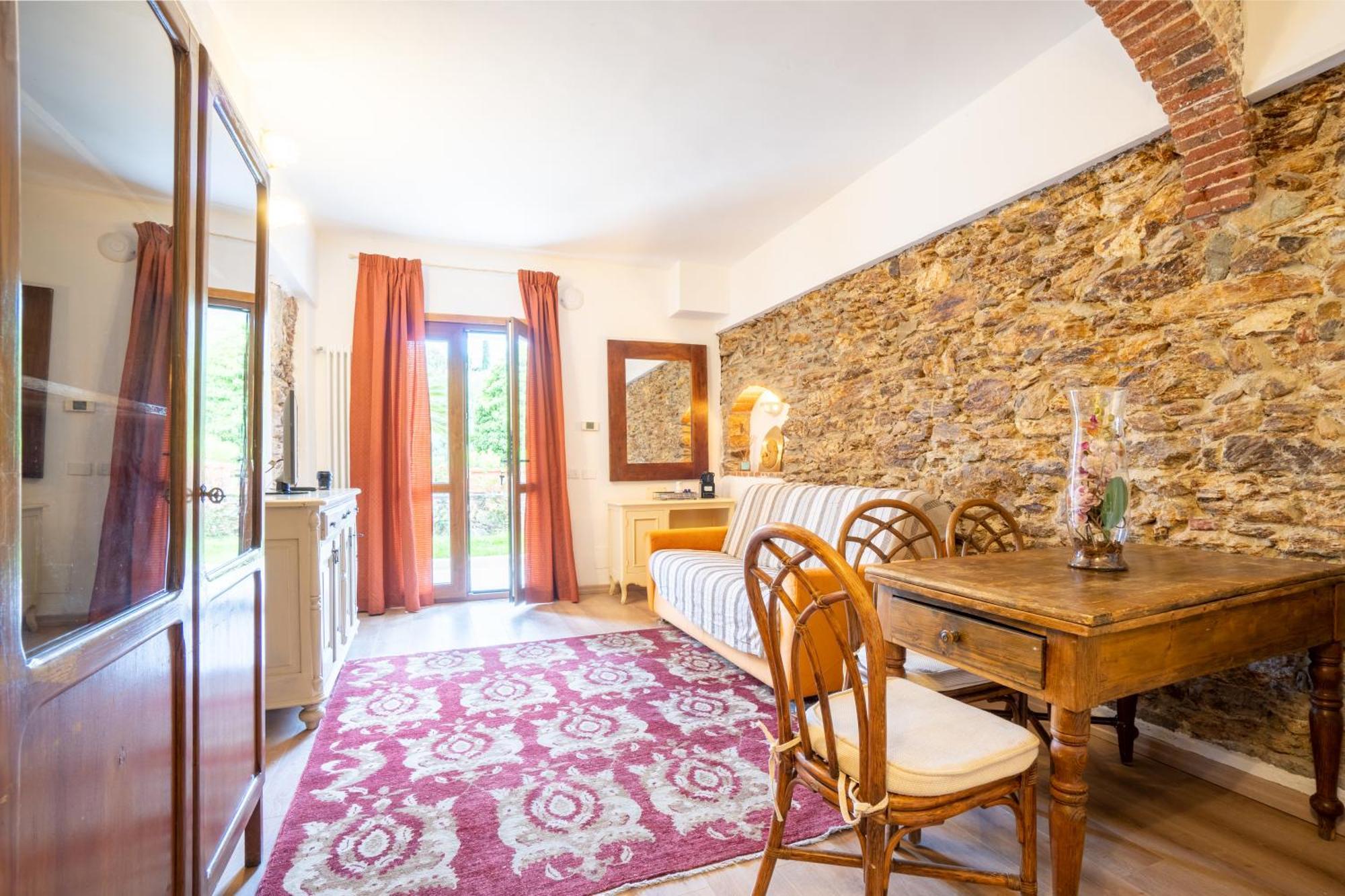 Residence Villa Il Casale - Appartamenti Wellness E Piscina Riscaldata Tovo San Giacomo Kültér fotó