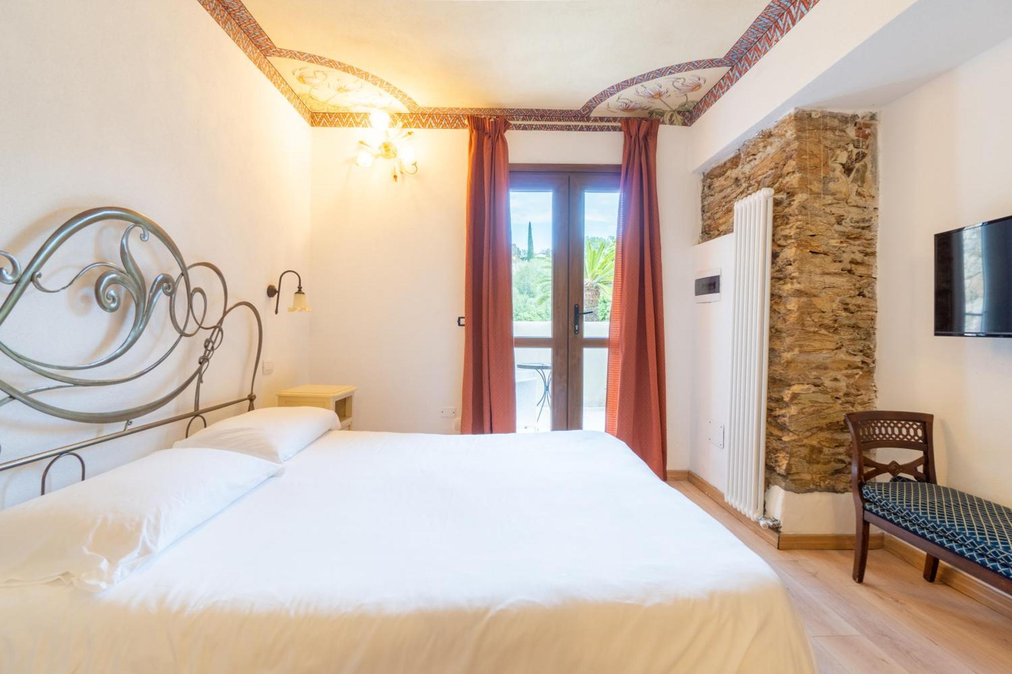 Residence Villa Il Casale - Appartamenti Wellness E Piscina Riscaldata Tovo San Giacomo Kültér fotó