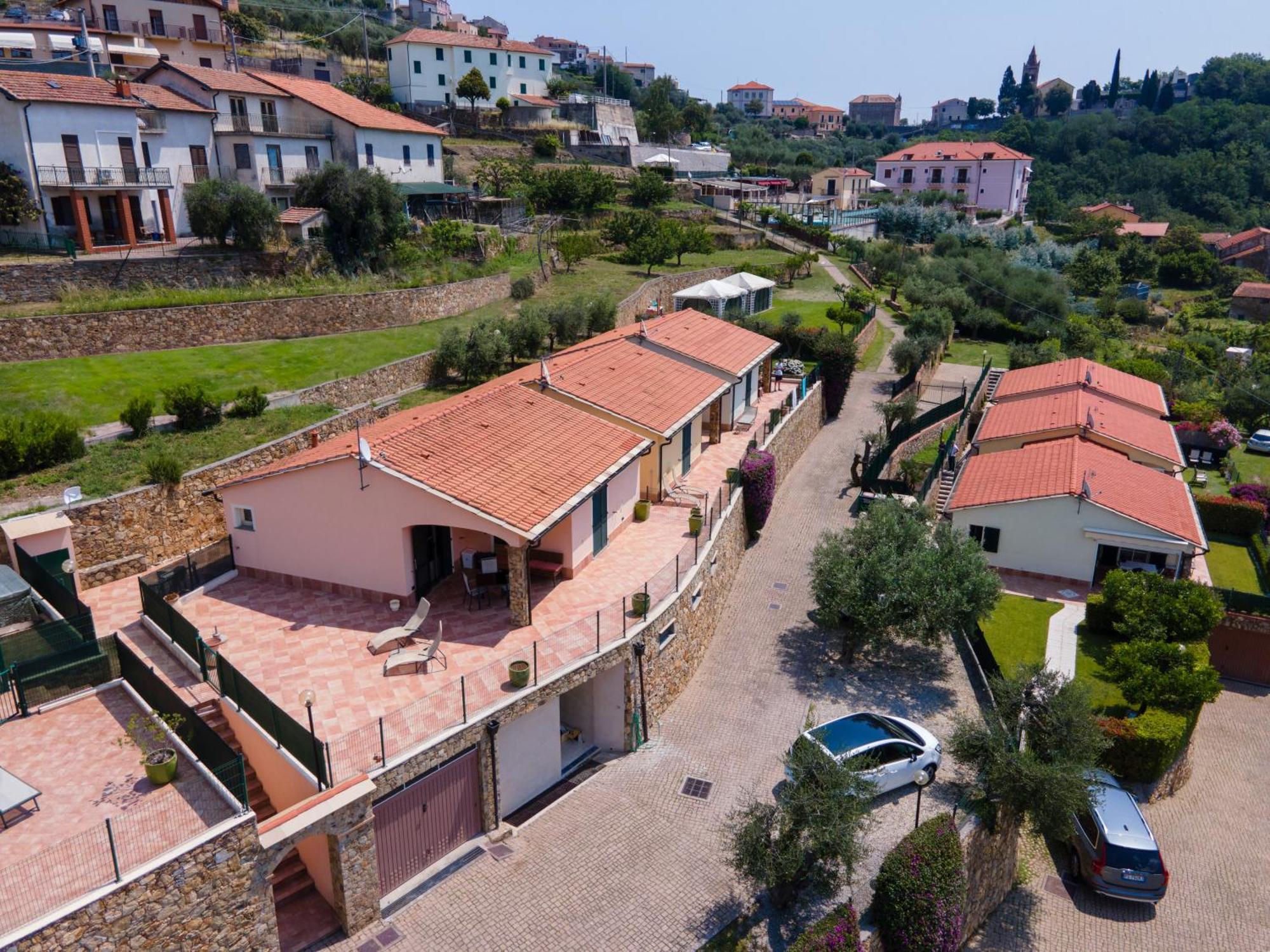 Residence Villa Il Casale - Appartamenti Wellness E Piscina Riscaldata Tovo San Giacomo Kültér fotó